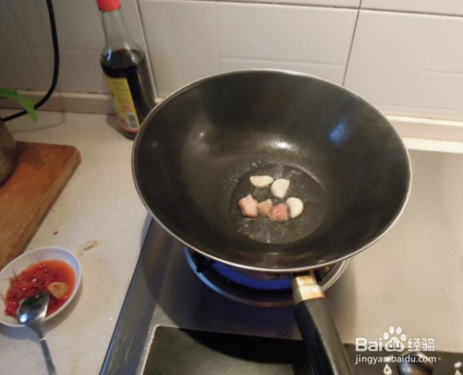 羊肉烧土豆的做法