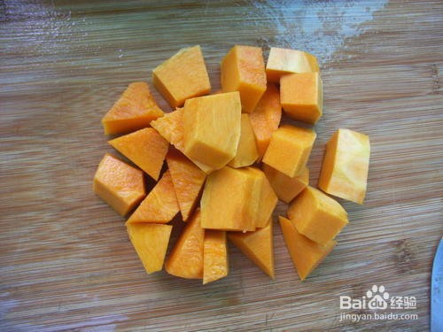 红烧排骨炖南瓜