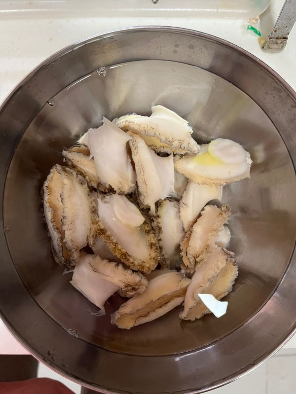 砂锅红烧鲍鱼排骨土豆