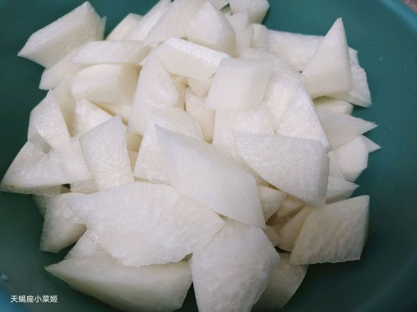 清炖白萝卜牛肉汤