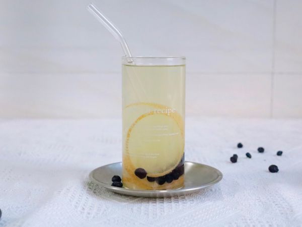 蓝莓冰糖雪梨杯