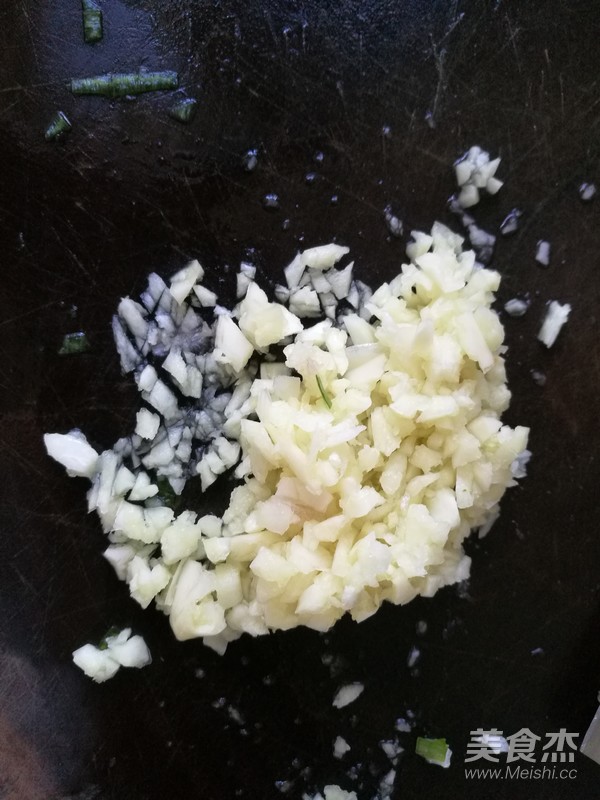 蒜泥吐司条的做法