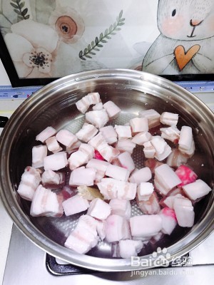 红烧肉炖豆角的方法