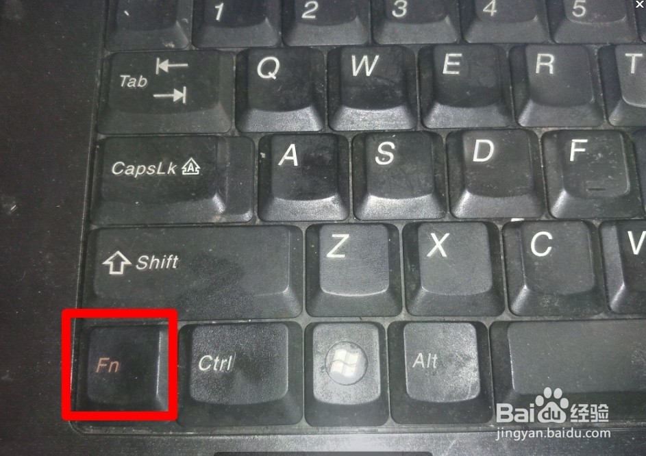 <b>笔记本电脑如果快速开启或关闭数字小键盘</b>
