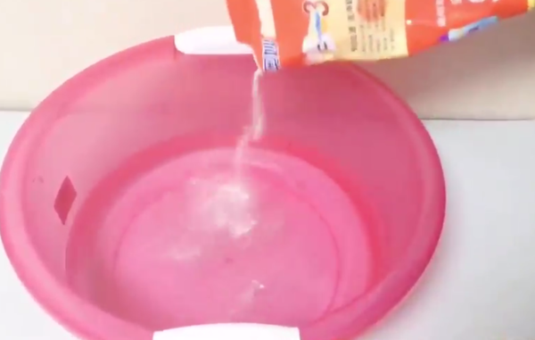 衣服围巾会掉毛毛沾的那都是、什么办法才不会掉毛