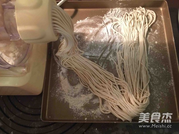 自制牛肉凉拌面