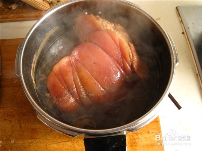 炖猪肘子【绝对原创】