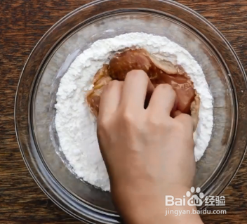 日式炸鸡米饭汉堡