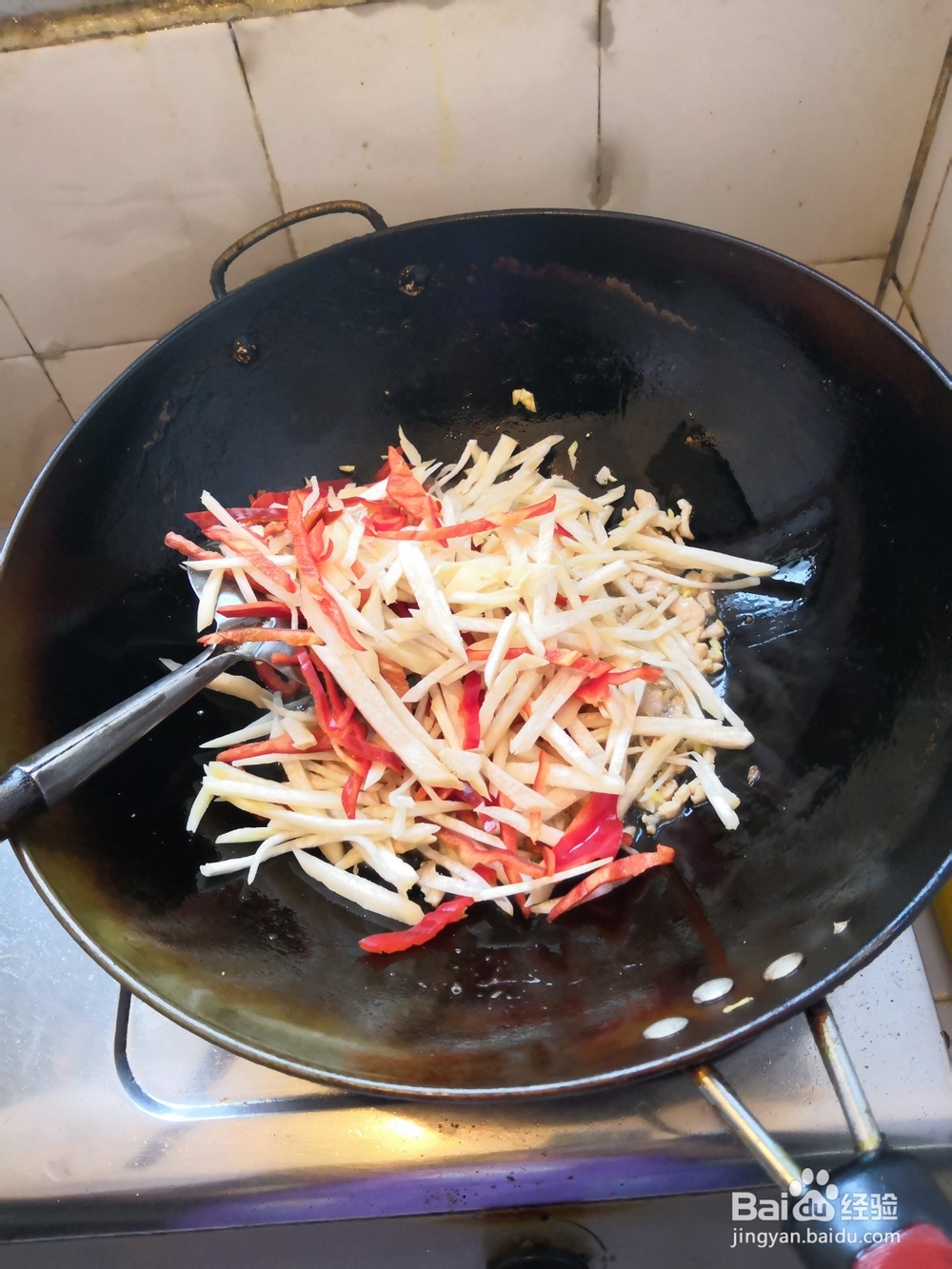 如何做杏鲍菇炒肉好吃？