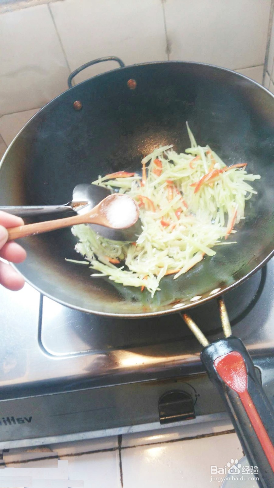 如何炒莴笋丝美味好吃？