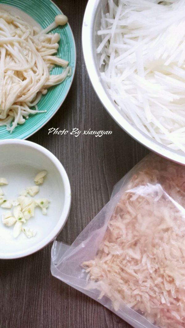 金针菇萝卜丝虾皮