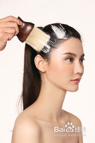 利落帅气火遍时装周高耸马尾