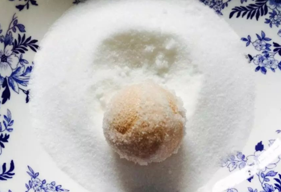 盐焗鸡蛋的功效