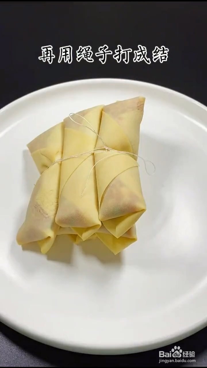 如何制作好吃的千张肉卷？