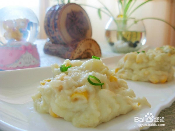 甜玉米粒牛奶土豆泥的做法