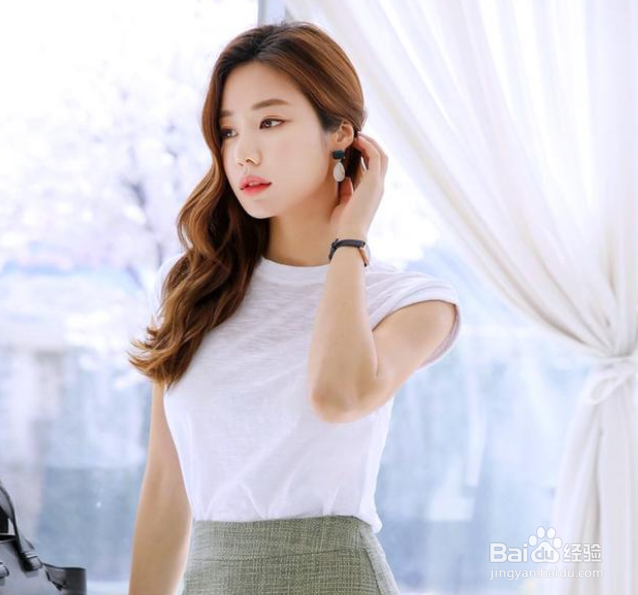 室内自然光拍摄人像作品有哪些技巧？