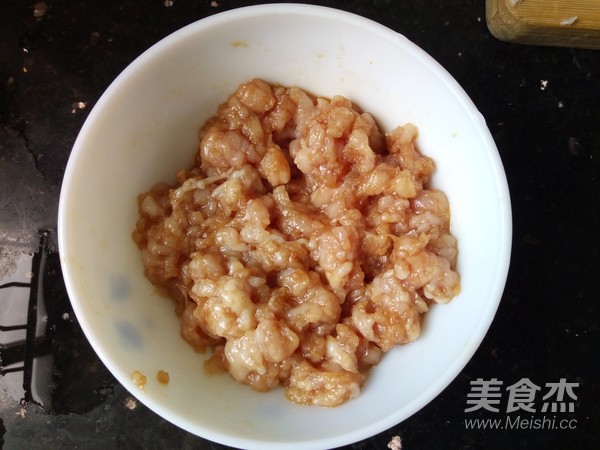 酱香肉末茄子煲