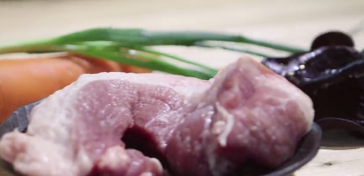 家常美食鱼香肉丝做法