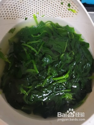 食补养生凉拌菠菜粉丝的做法