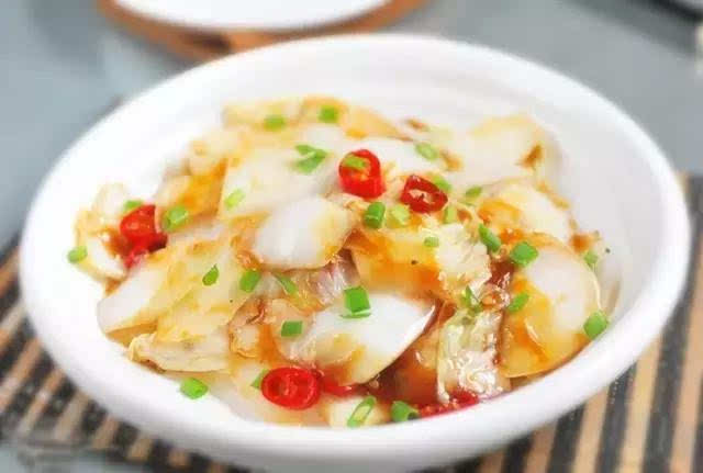 这个夏天凉拌小菜白菜心拌杏鲍菇,吃起来不要太爽哦!