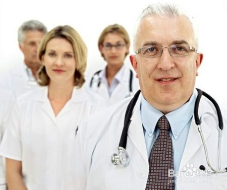 嘴唇干裂怎么办？