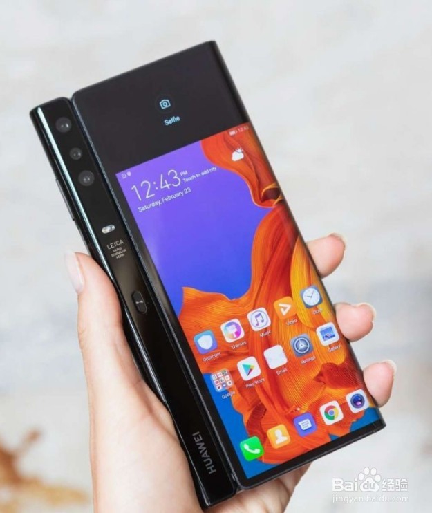 如何评价华为首款 5G 折叠屏手机 MateX