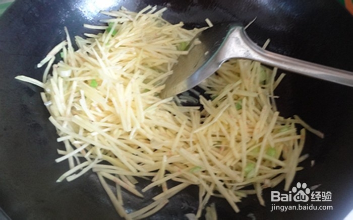 简单青葱土豆丝炒