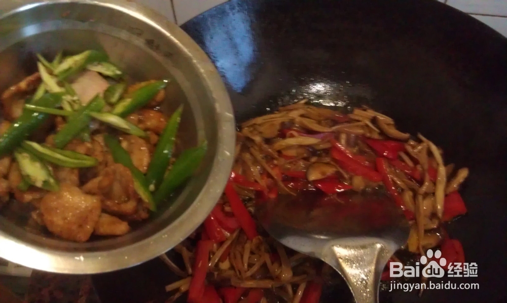 金针冬菇炒肉怎么做