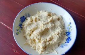 如何做炸豆腐鸡蛋丸子