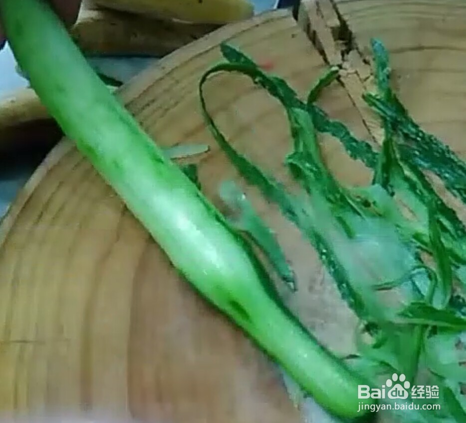 在家做最简单的凉拌黄瓜