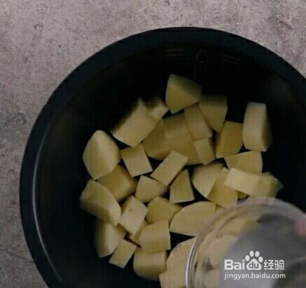 剁椒排骨怎么做？
