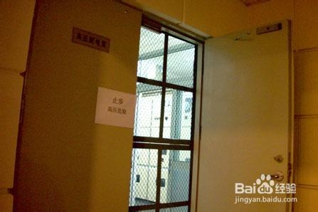 亲身经历:到机房维修服务器完全纪实：[1]
