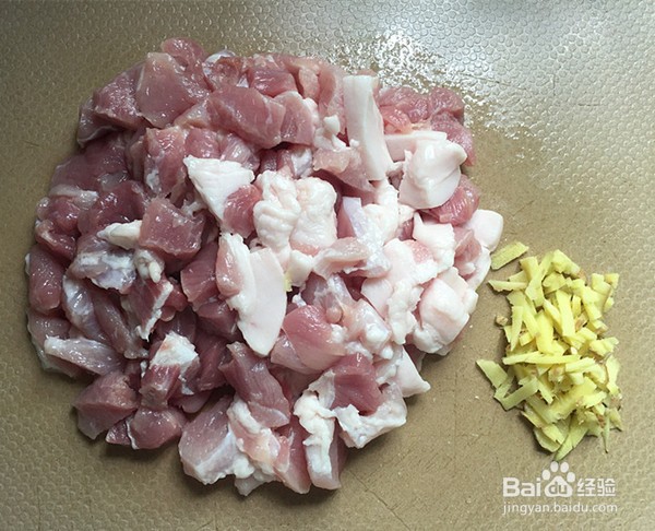 洋葱猪肉煎饺的做法