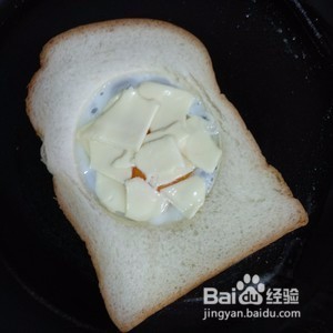 自制营养早餐之芝士荷包蛋吐司详细教程图解