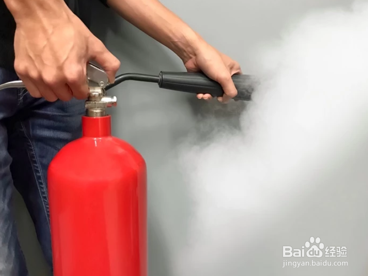买灭火器需要注意事项