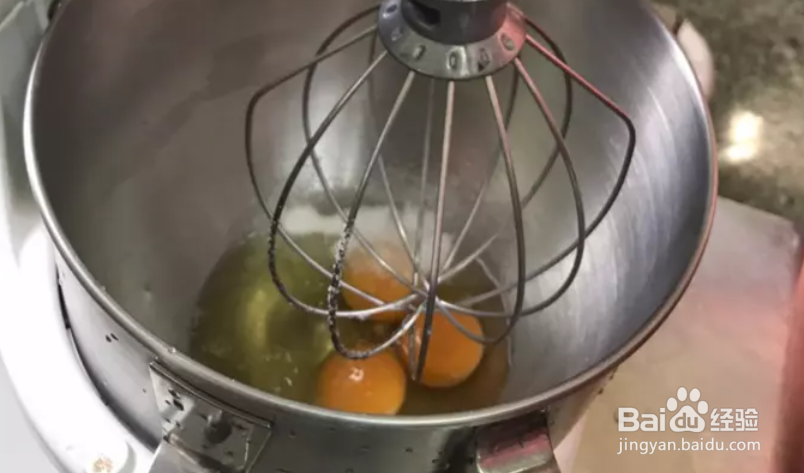 芒果干杯子蛋糕