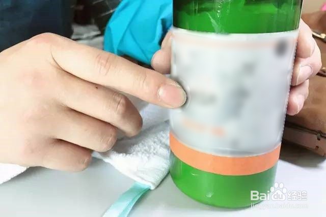 只二教你怎么对真皮包包进行日常养护