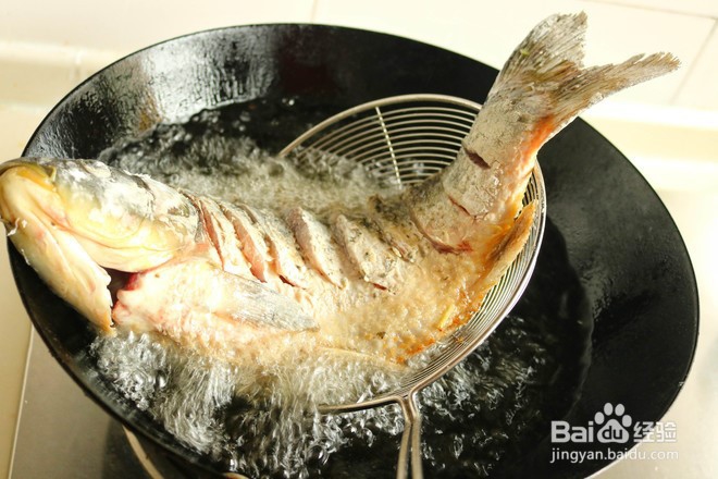 外酥里嫩の口水流不停的糖醋鱼