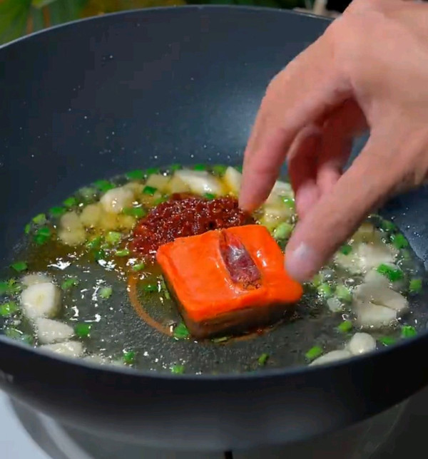 酒楼特色水煮牛肉