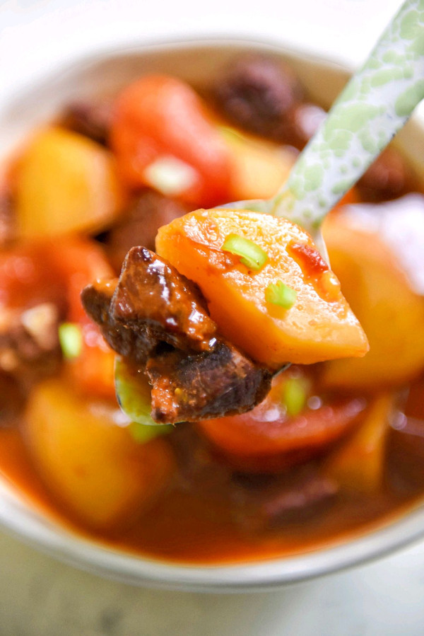 番茄土豆炖牛腩