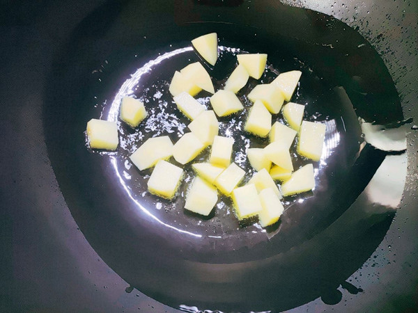 味美咖喱鸡块盖浇饭