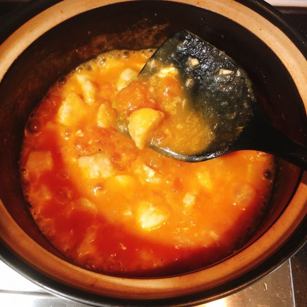 茄汁巴沙鱼拌面