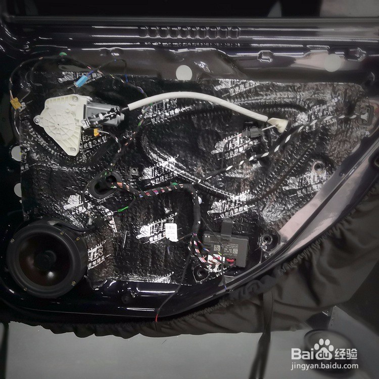 大众新帕萨特汽车音响改装步骤