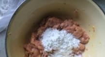 家常菜(酥炸肉丸子)的做法