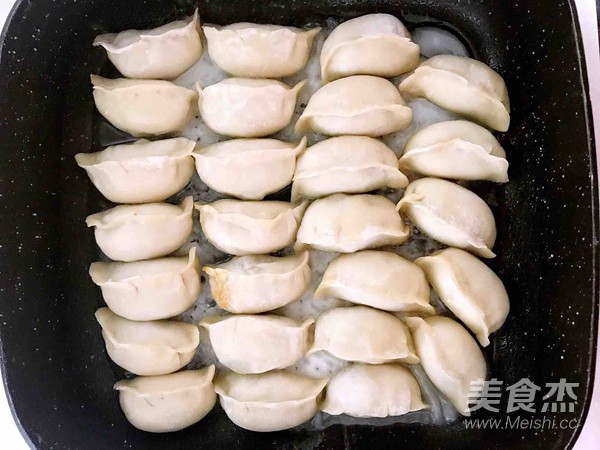 香葱猪肉煎饺