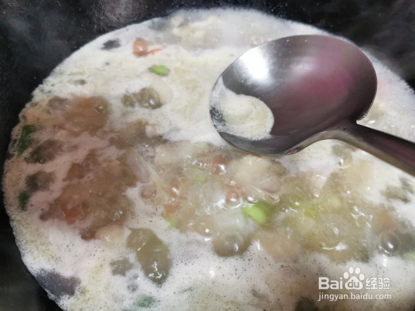 咖喱鸡块盖浇饭的烹饪方法