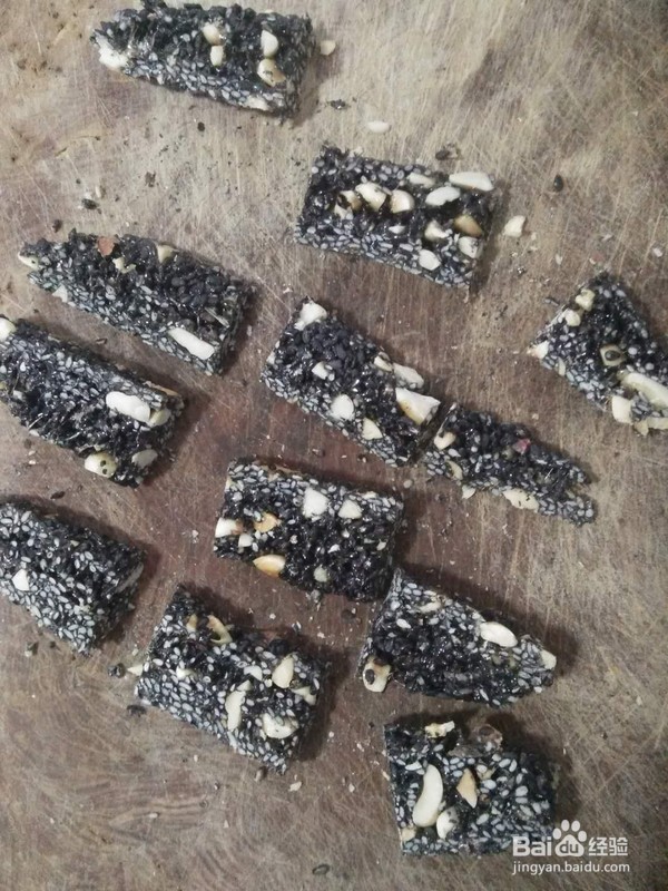 少有人知道的芝麻花生糖的做法