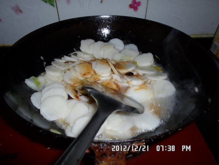 超级美味的清炒山药片，今天就来教你做
