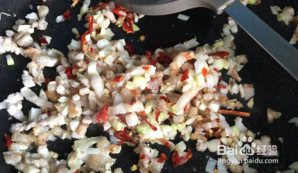 辣椒香菇酱的做法