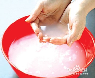 头发怕干燥,教你给头发喝水!